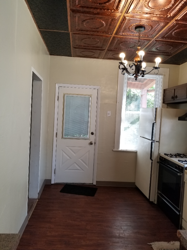 147 Cape May Ave #1 - Photo 3 of 18