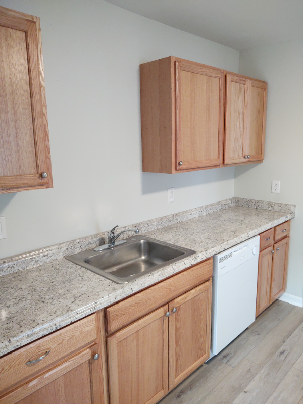 404 W Highland Rd - Photo 5 of 9