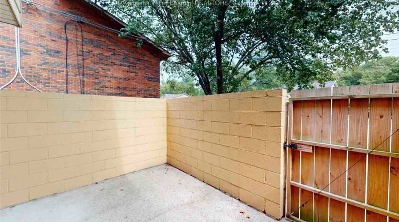 108 Garden Ln #C - Photo 4 of 17