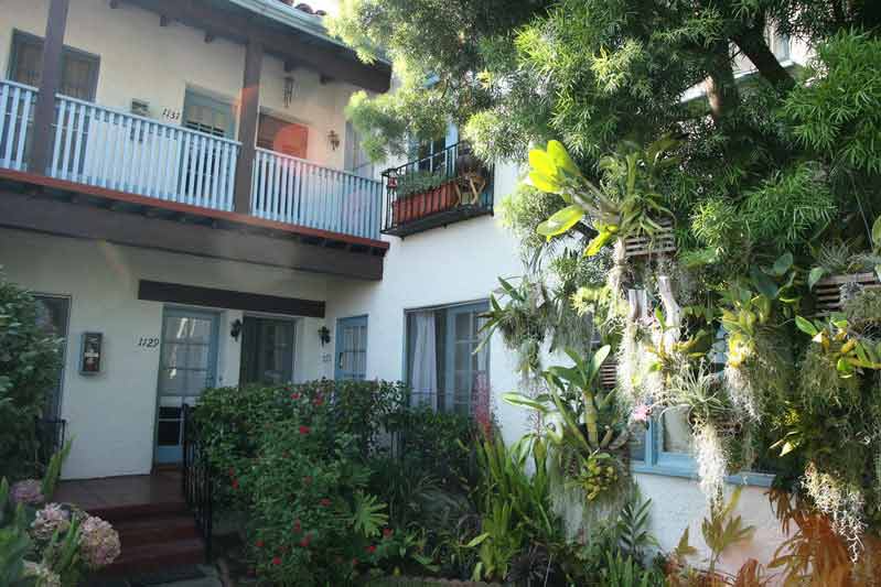 1109 Masselin Ave #1131