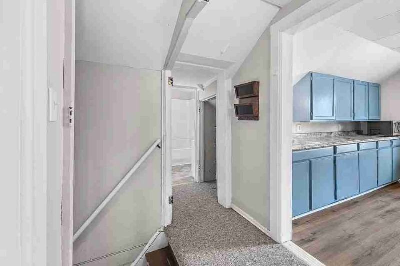 616 Chicago Ave #B - Photo 3 of 7