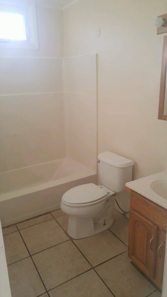1738 W Cedar St - Photo 5 of 6