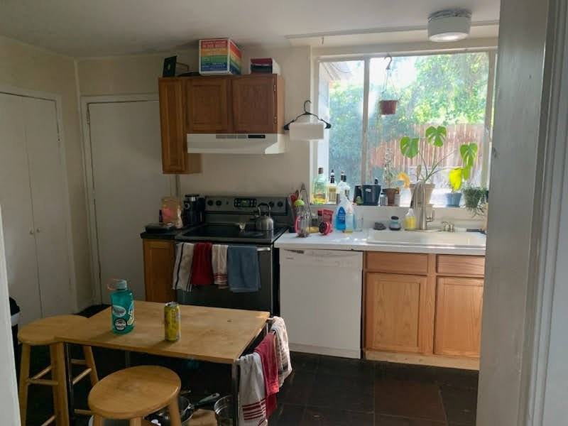 79 S St #1 - Photo 3 of 10