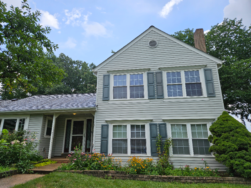 310 Silver Ridge Dr - Photo 3 of 13
