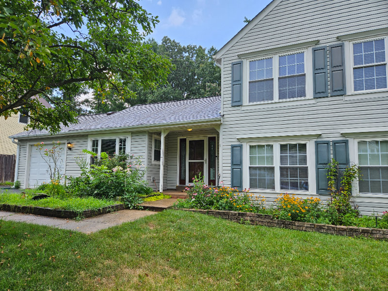 310 Silver Ridge Dr - Photo 4 of 13