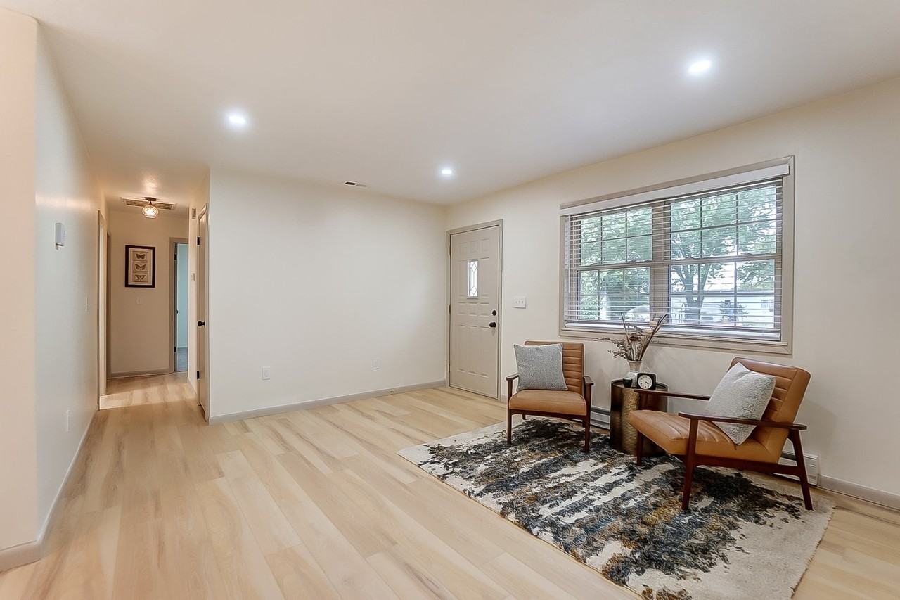 6758 Darby Blvd - Photo 2 of 16