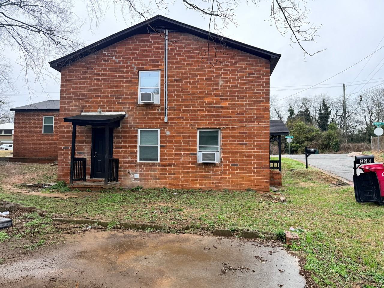 496 Ibex St - Photo 2 of 15