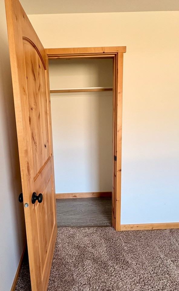 6963 Green Meadow Dr - Photo 7 of 21