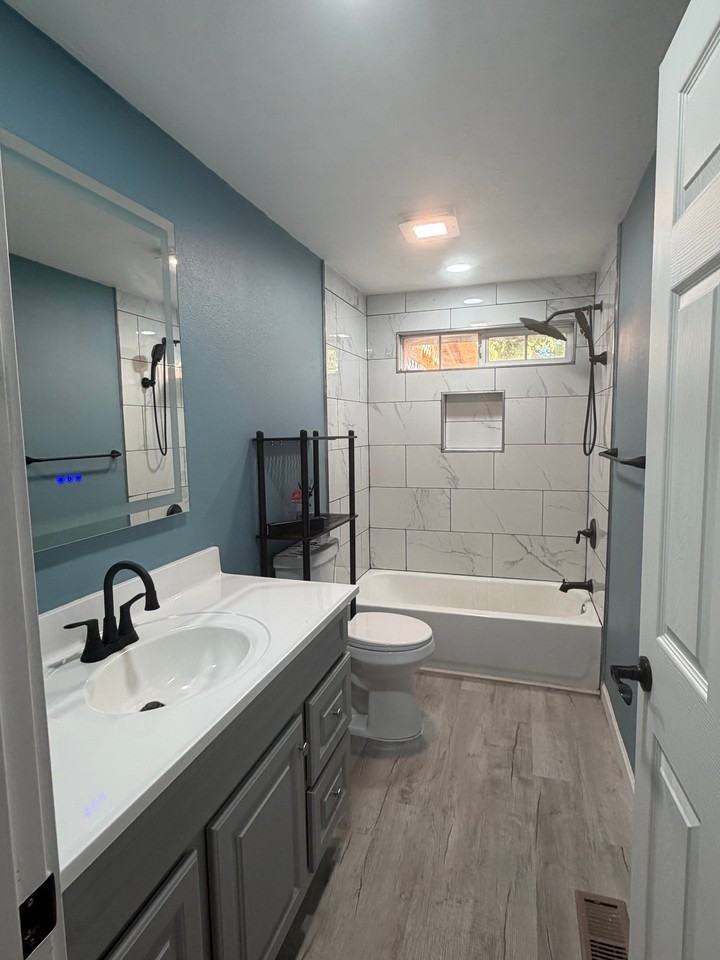 4640 Wyoming Ave Ne - Photo 6 of 13