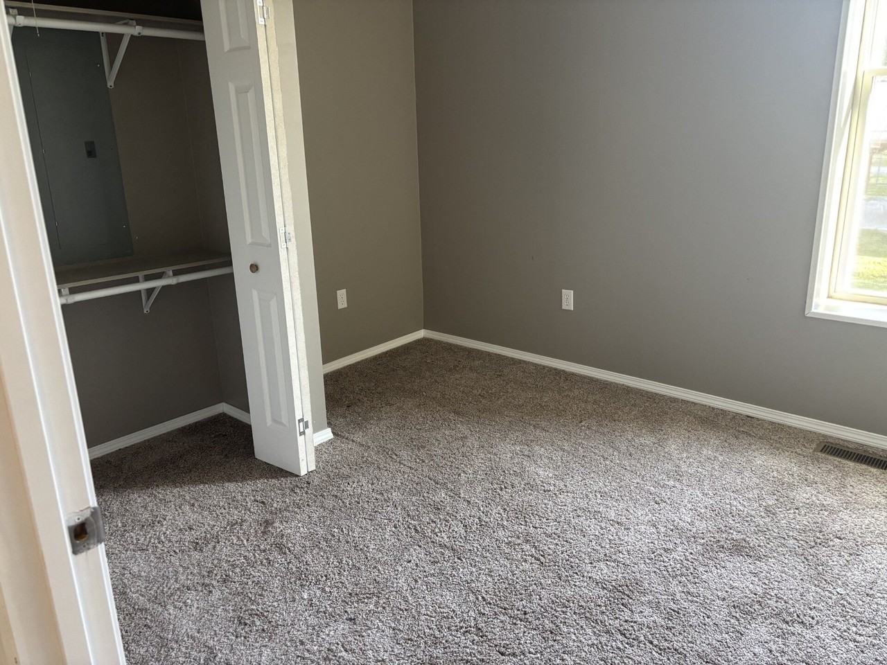 115 South State Road - Photo 3 of 5