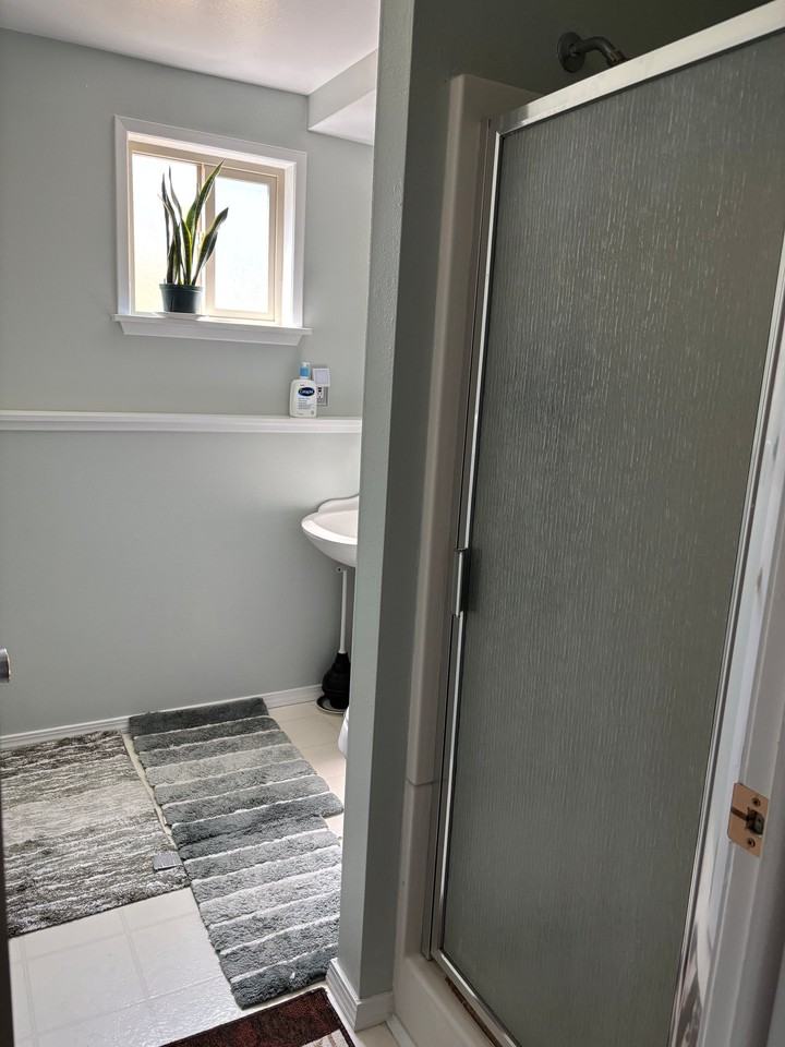 214 Walker Dr - Photo 6 of 7