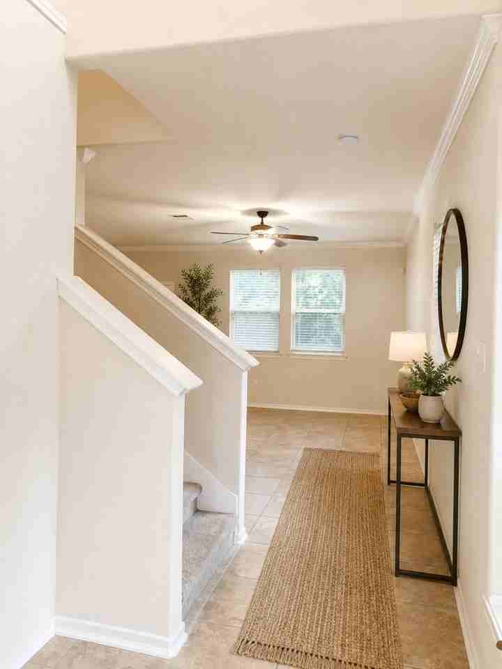 6414 Haywards Crossing South Cir - Photo 3 of 15