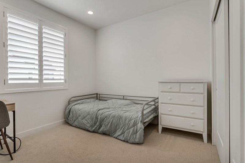 621 E Constance Way - Photo 6 of 12