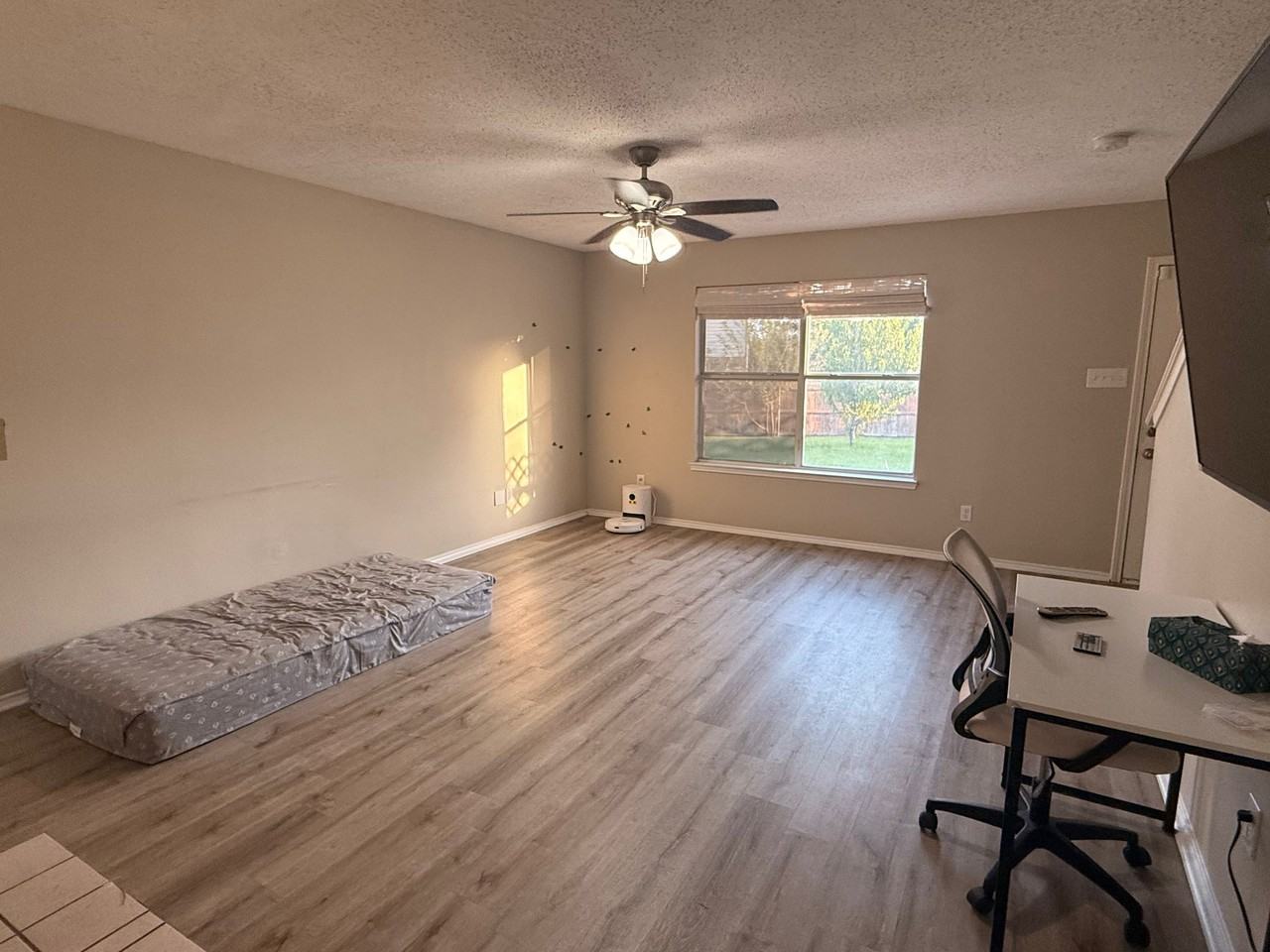 4329 Apple Dr - Photo 4 of 14