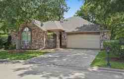 412 N Forest Ridge Blvd - Photo 1 of 1