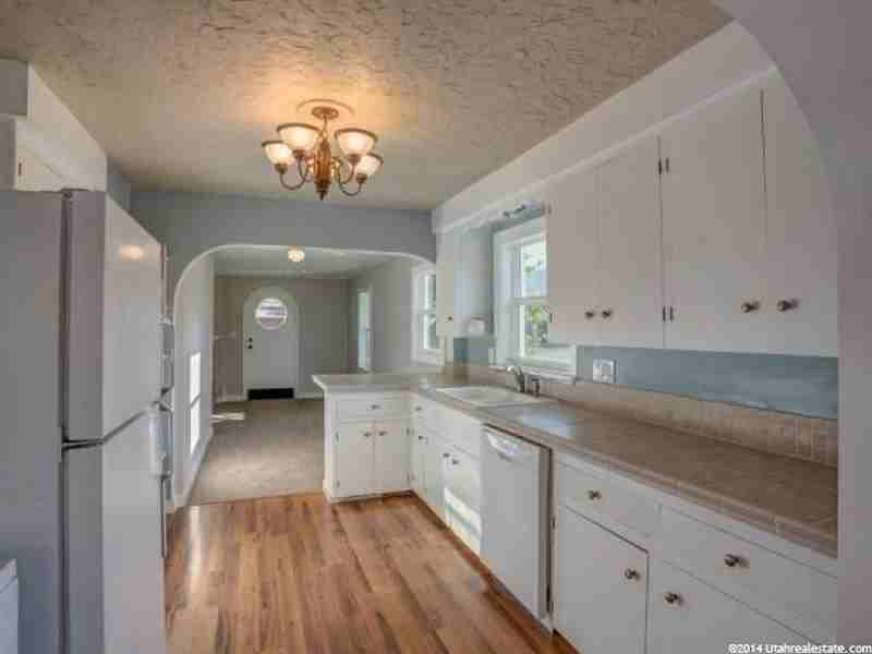 705 Wn - Photo 3 of 15
