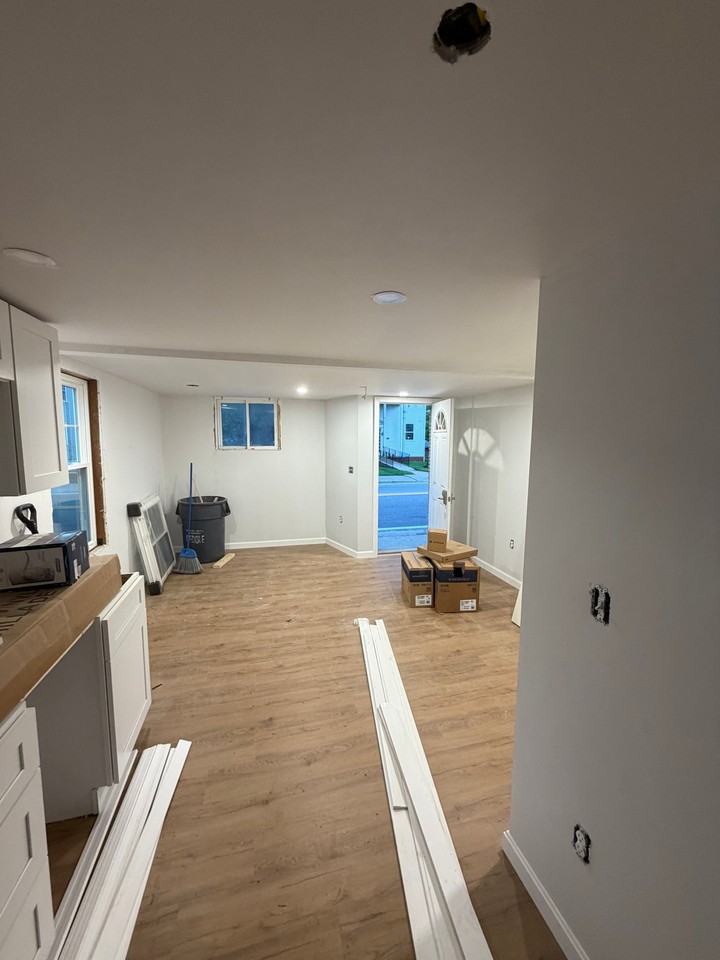 1616 Main St #1 - Photo 5 of 5