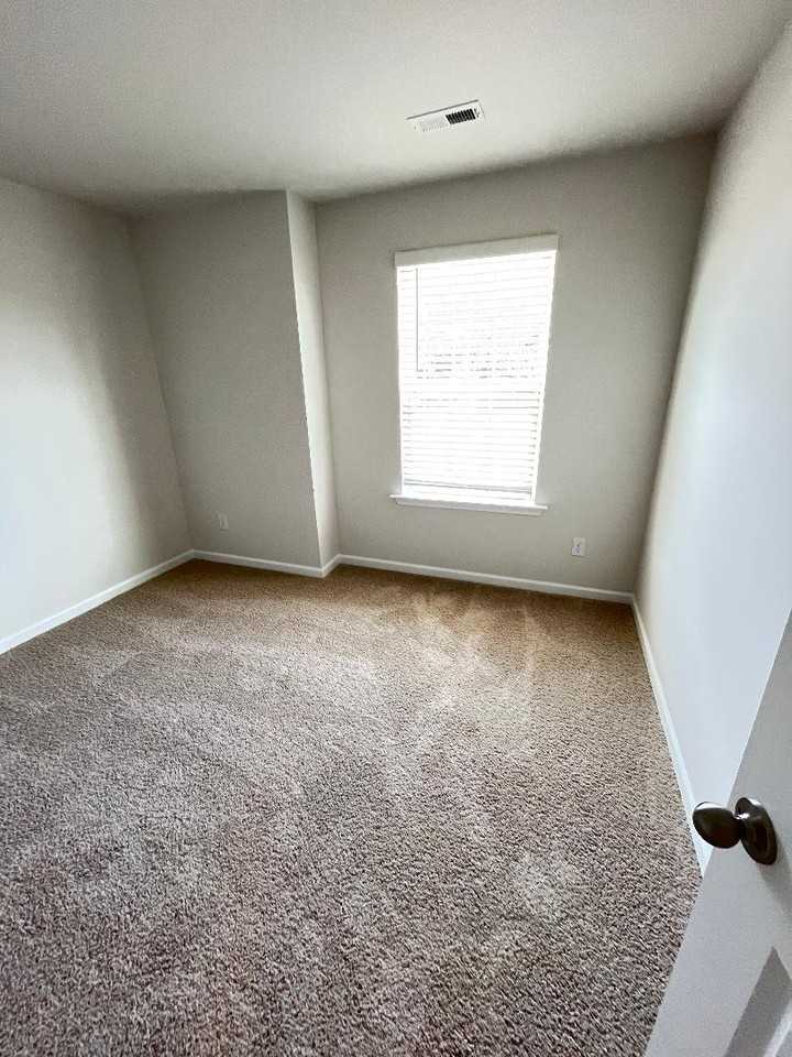 1112 Broholmer Ln