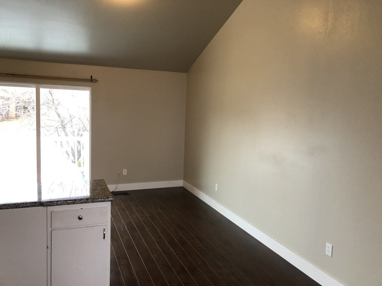 1790 E St - Photo 3 of 20