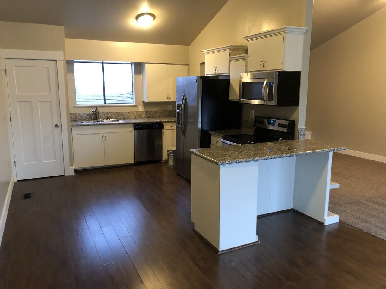 1790 E St - Photo 7 of 20