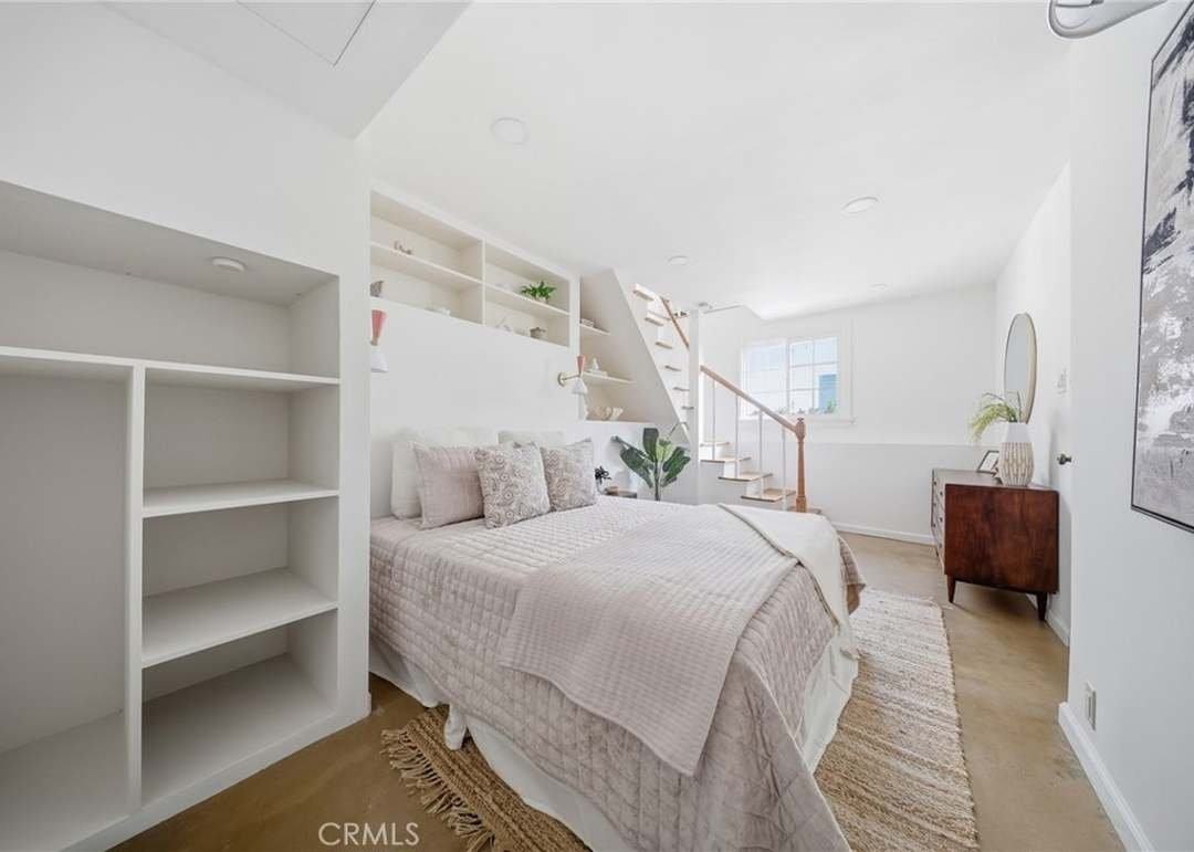 6182 Glen Oak St - Photo 5 of 17