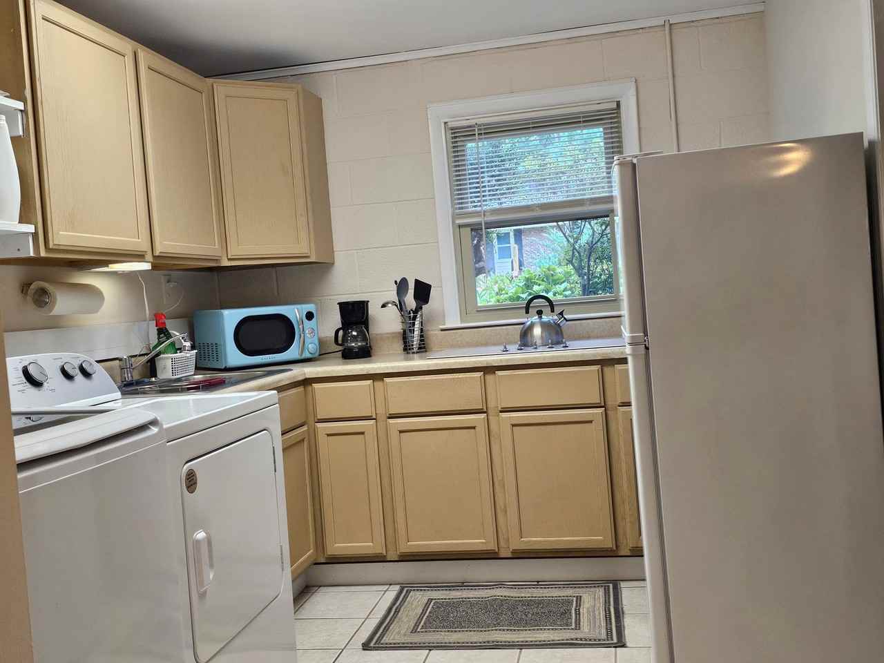 3212 Fairforest Pl #2ndLEVEL - Photo 5 of 10