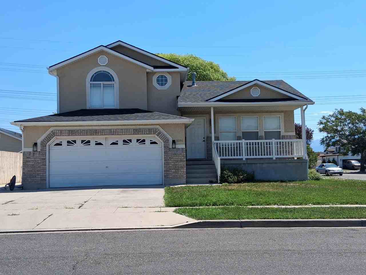 3051 S Waterleaf Way