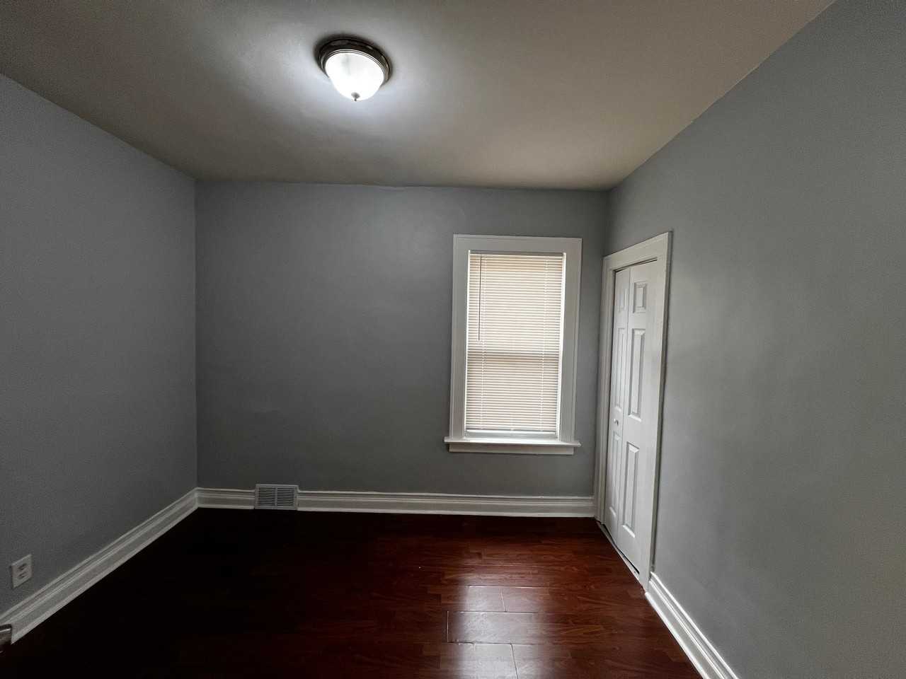 346 W 113th St - Photo 6 of 17