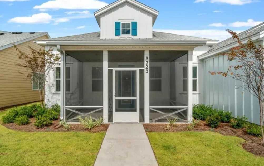 8723 Conch Shell Ct