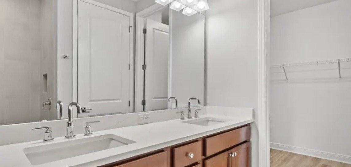 8723 Conch Shell Ct - Photo 4 of 5