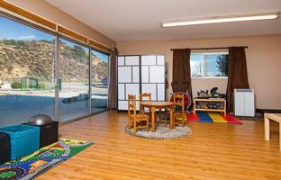 featured image of 111 W Ronwood St