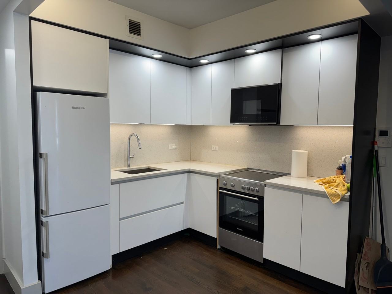 150 Lenox Rd #6 - Photo 3 of 19