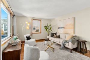 featured image of 8 Prentiss St