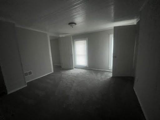427 N Wabash Ave - Photo 7 of 12
