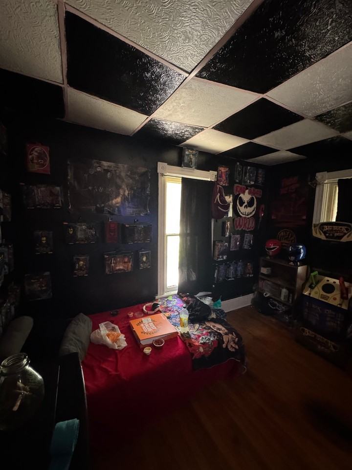 726 S 10th St - Photo 4 of 10