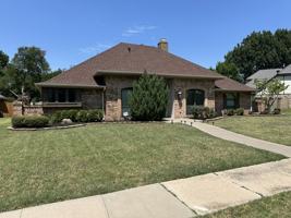 featured image of 6513 Elkhurst Dr