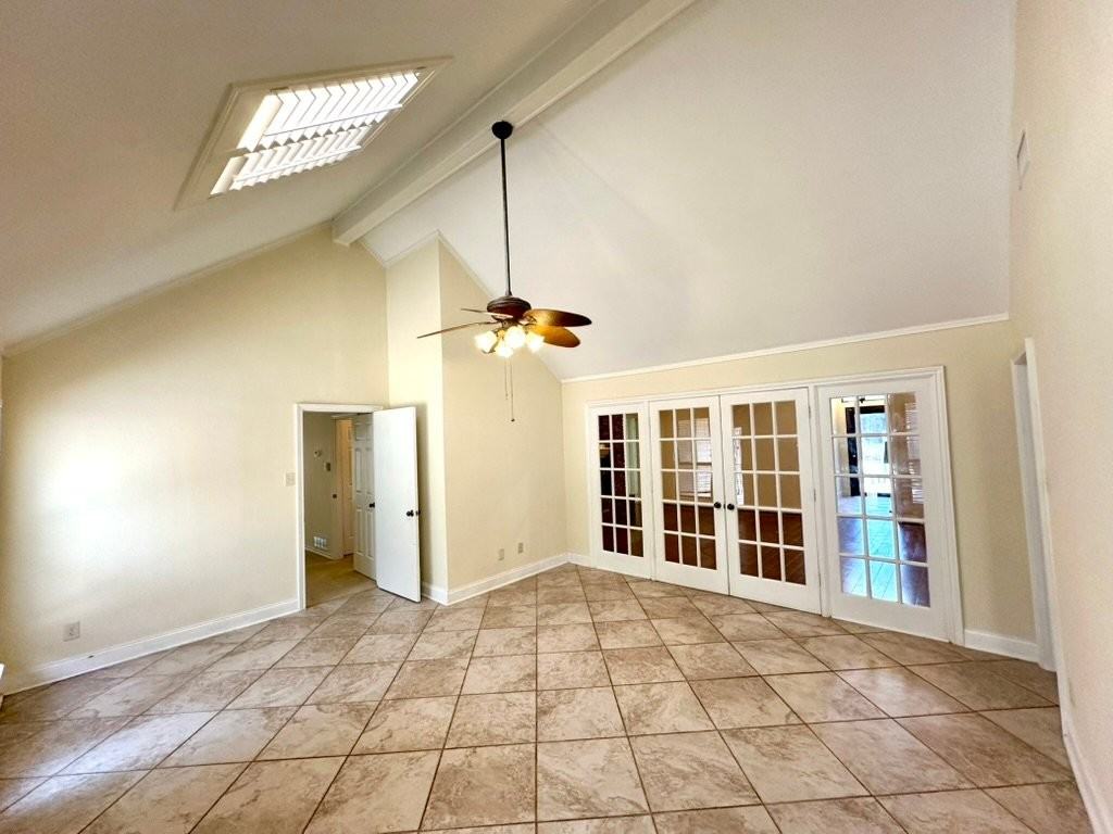 6513 Elkhurst Dr - Photo 4 of 13
