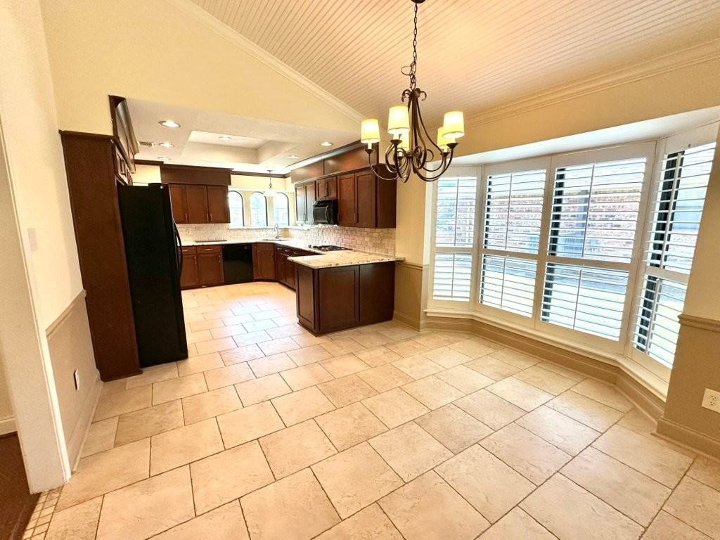 6513 Elkhurst Dr - Photo 7 of 13