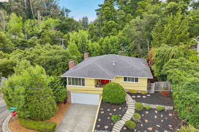 1 Woodcrest Cir #NA