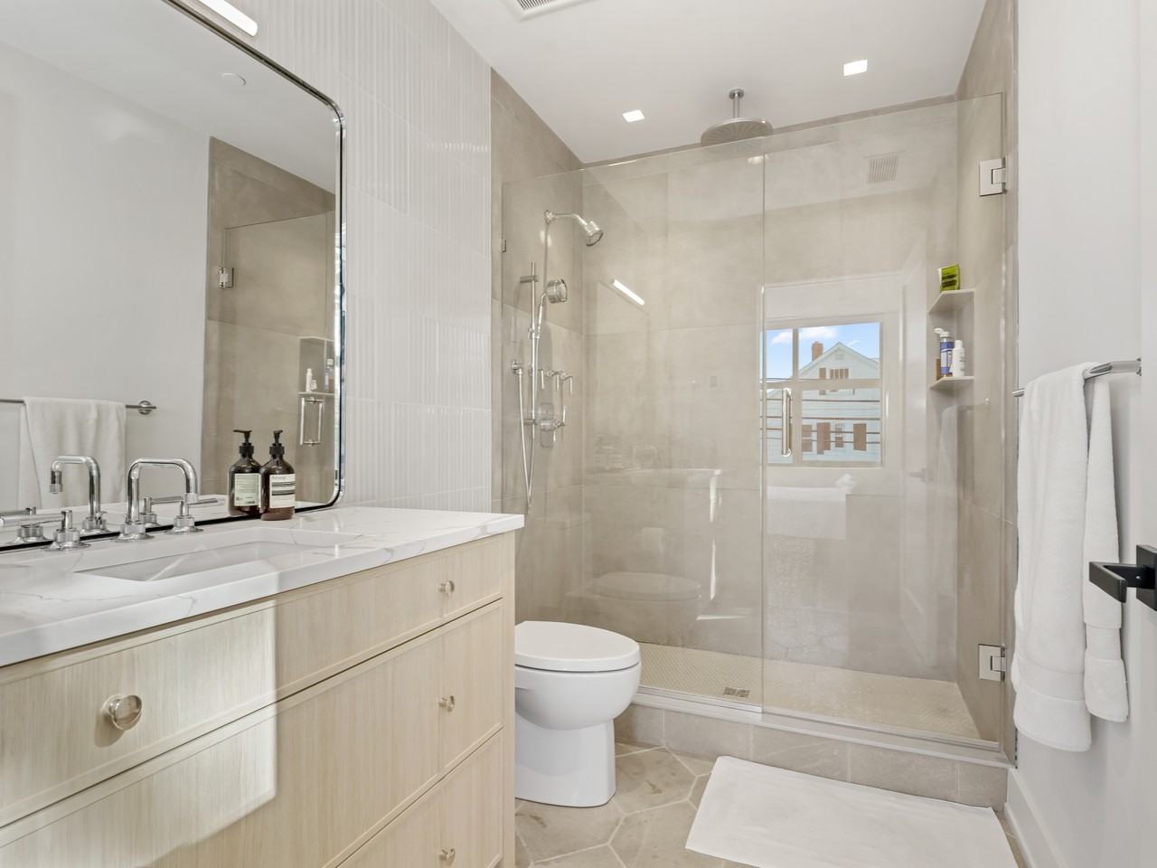 116 Sherman St #2 - Photo 4 of 25