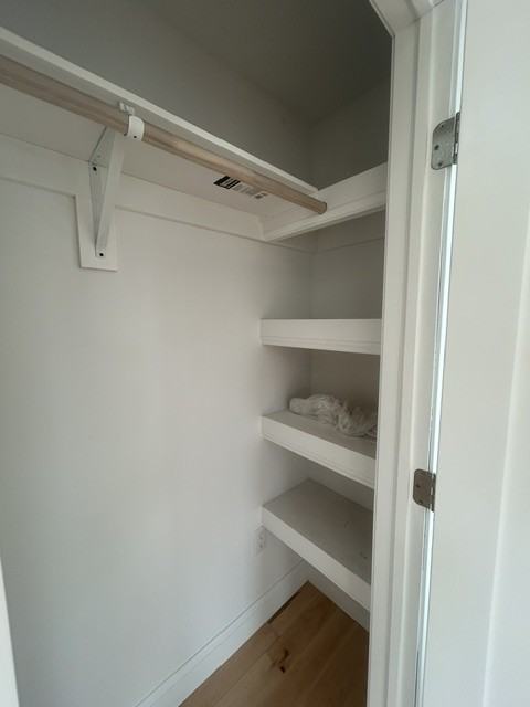 1169 Essex Rd #3 - Photo 7 of 23