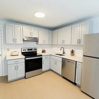 featured image of 1671 Main St #7