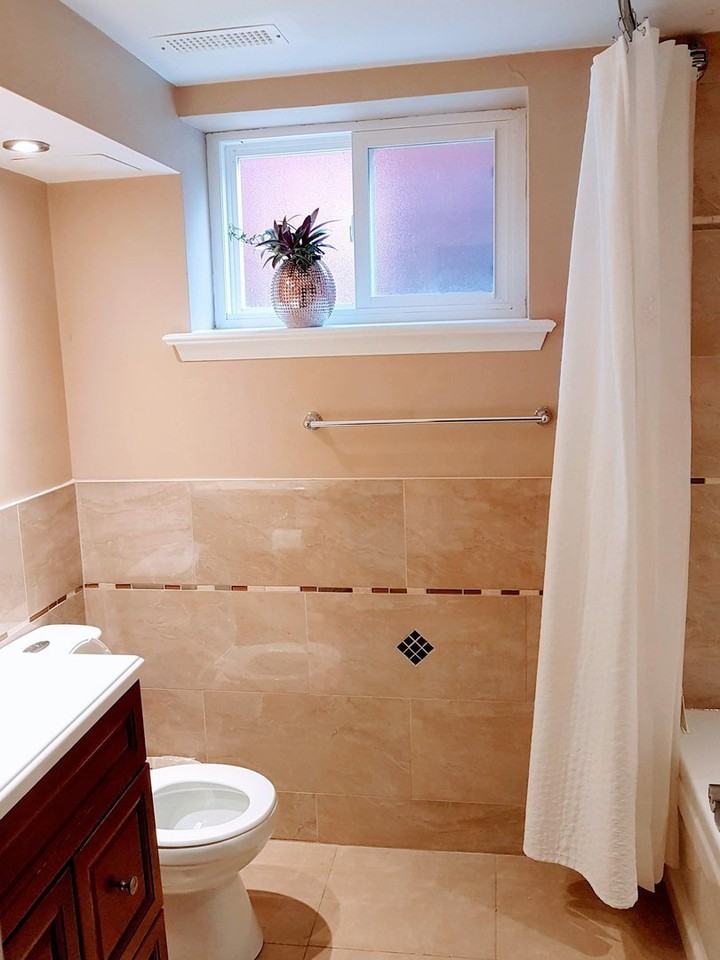 15 Sweetland Rd - Photo 2 of 4