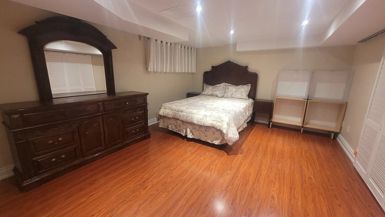 15 Sweetland Rd - Photo 3 of 4
