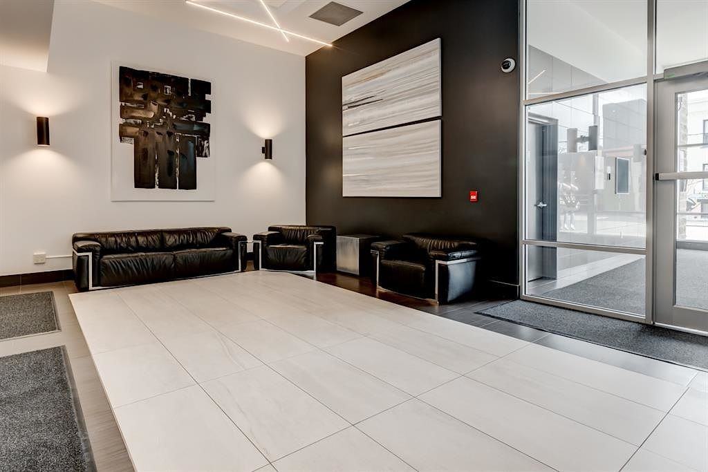 100 15 Ave Se Fl - - Photo 7 of 37
