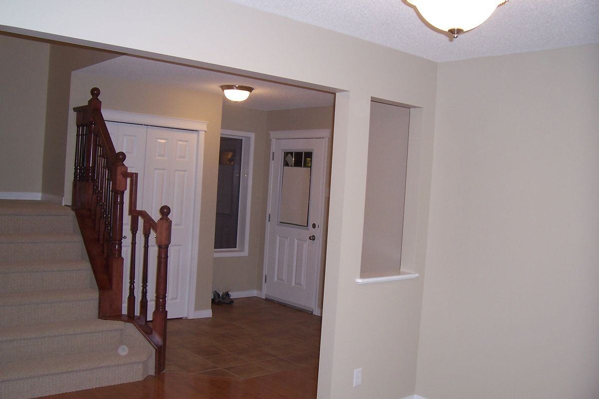 117 Covecreek Close Ne - Photo 5 of 15