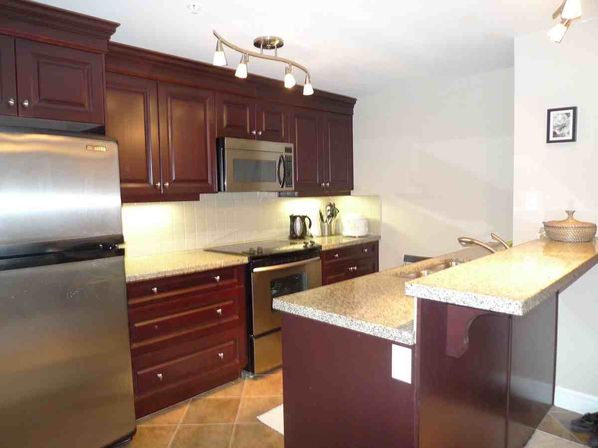 110 La Caille Parke Place - Photo 5 of 28