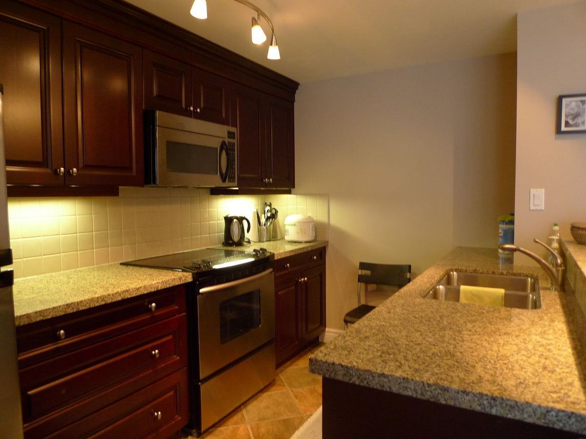 110 La Caille Parke Place - Photo 6 of 28