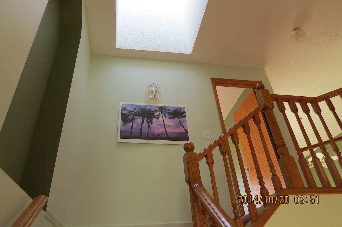 90 Hawkmount Green Nw - Photo 6 of 19