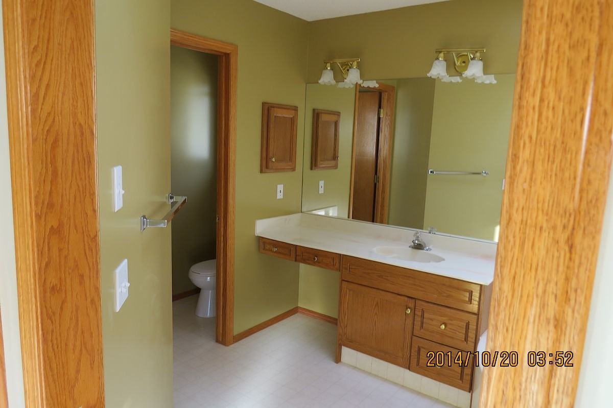 90 Hawkmount Green Nw - Photo 7 of 19